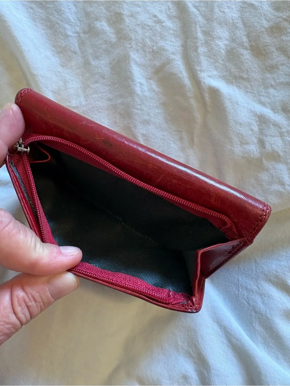 Daniela Moda classic red